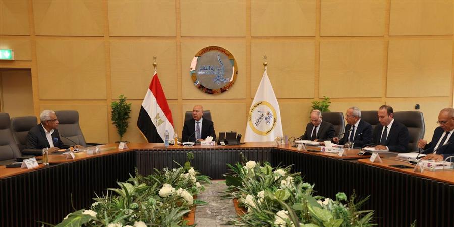 القابضة للنقل تستهدف تحقيق 29.9 مليار جنيه إيرادات في 2026/2027